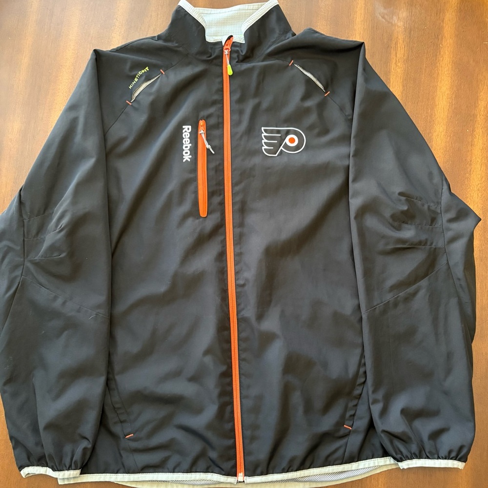 Reebok Philadelphia Flyers Center Ice Black jacket GET YOUR PLAYOFF GEAR NOW
